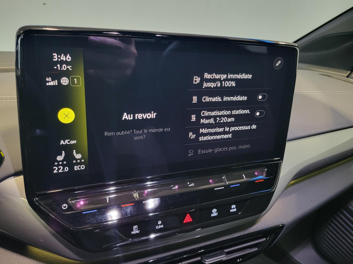 2024 Volkswagen ID.4 - Image 15