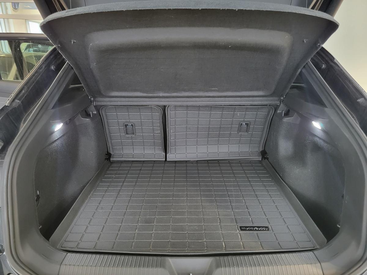 2024 Volkswagen ID.4 - Image 18