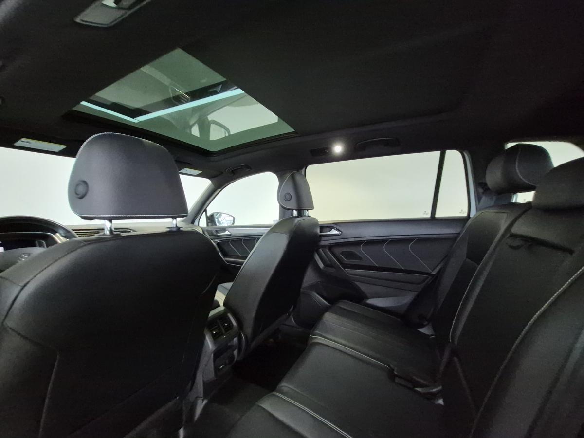 2024 Volkswagen Tiguan - Image 11