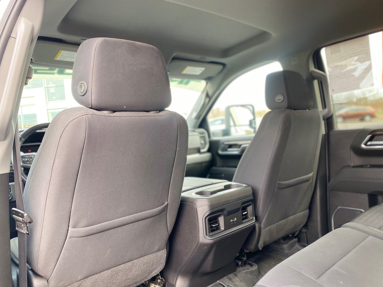 2023 Chevrolet Silverado 1500 - Image 9