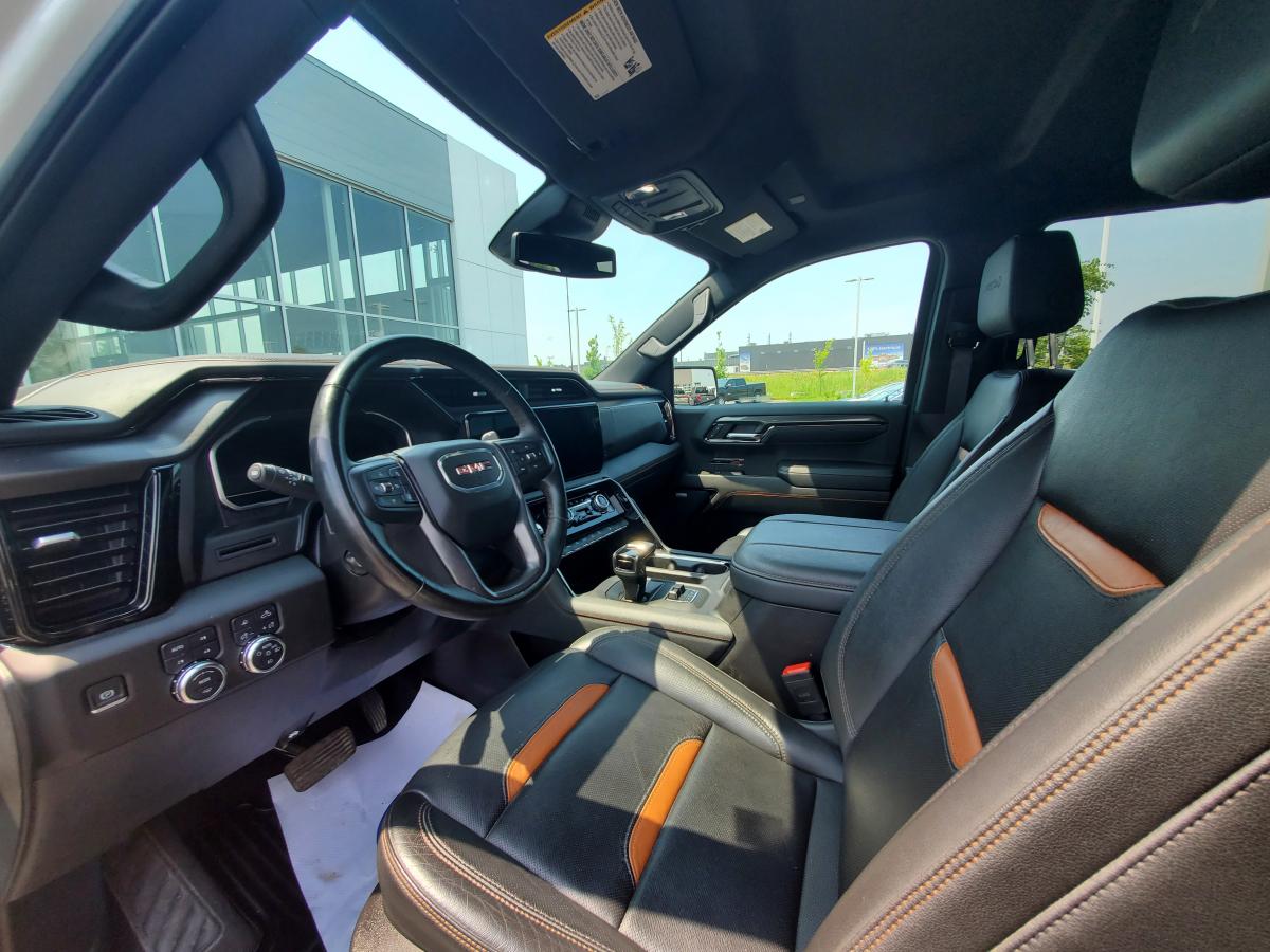 2024 GMC Sierra 1500 - Image 9