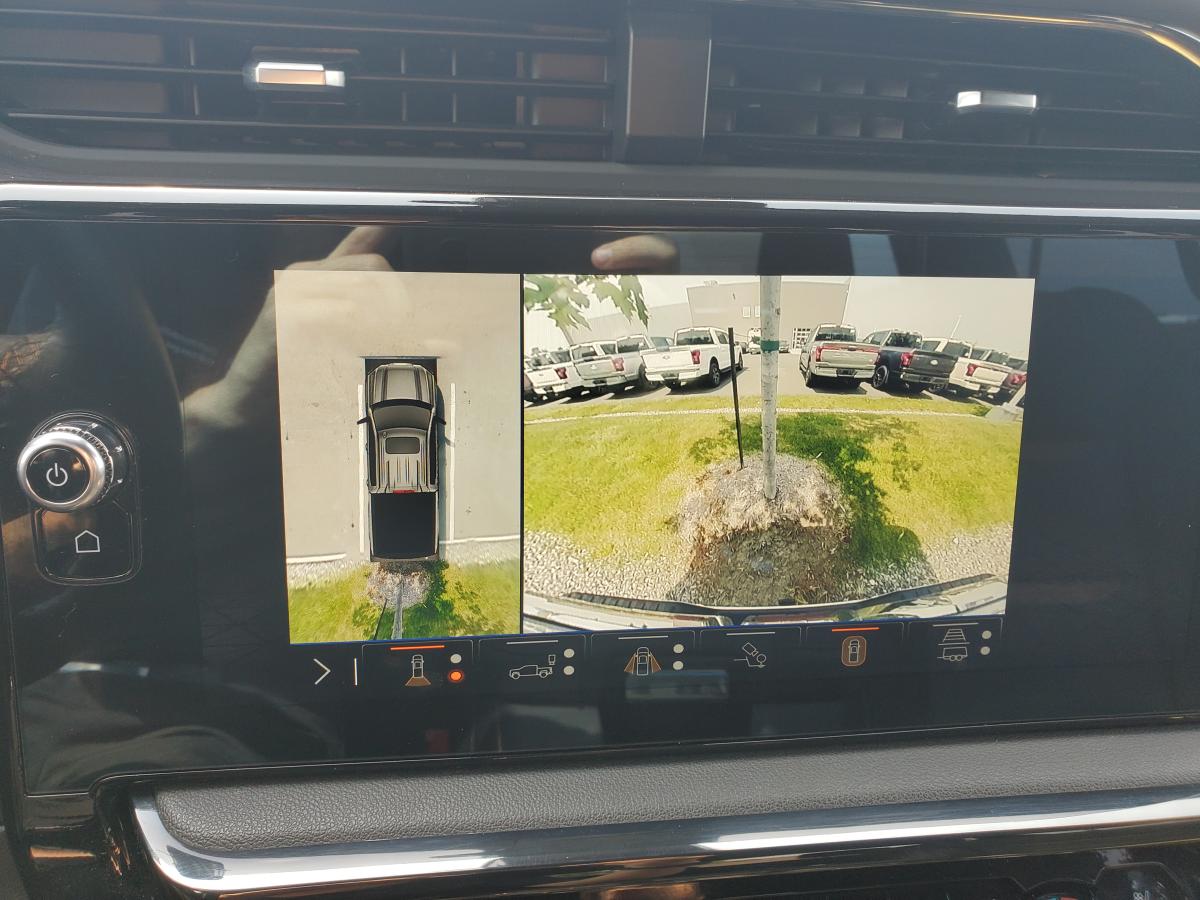 2024 GMC Sierra 1500 - Image 12