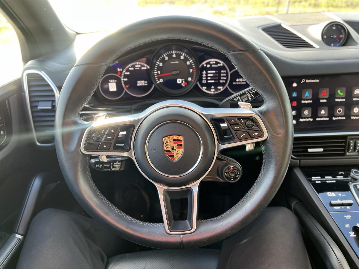 2023 Porsche Cayenne - Image 17
