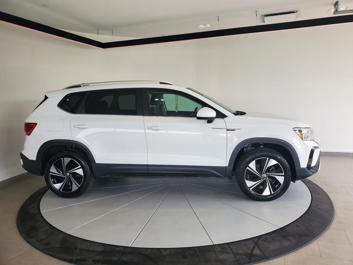 2024 Volkswagen Taos - Image 6