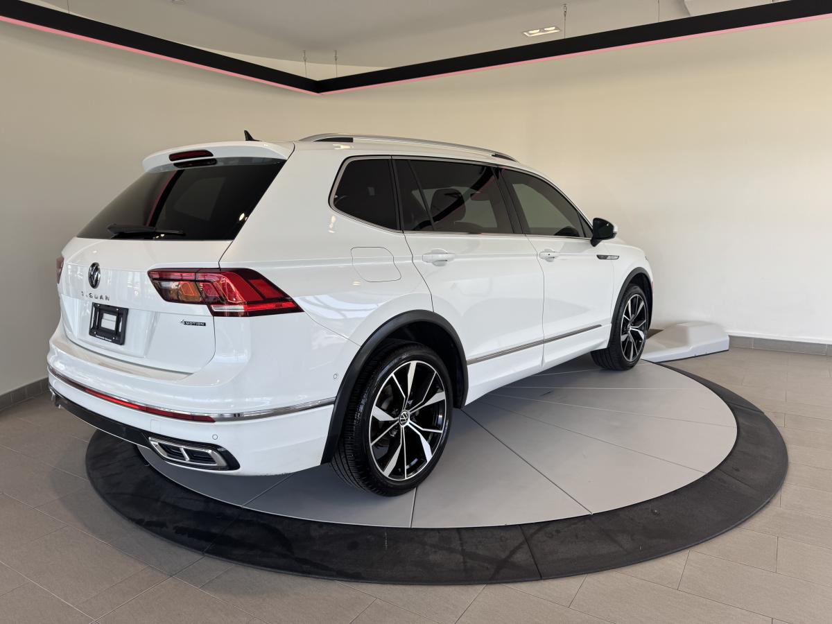 2024 Volkswagen Tiguan - Image 3