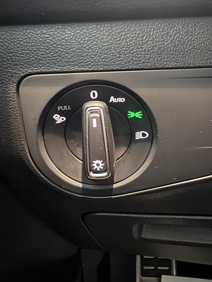 2024 Volkswagen Tiguan - Image 19