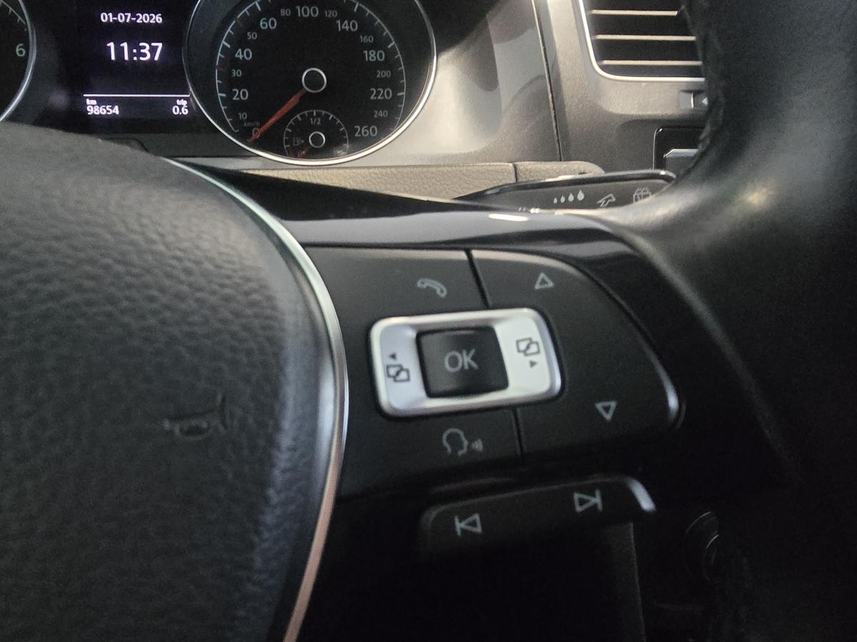 2018 Volkswagen Golf - Image 16