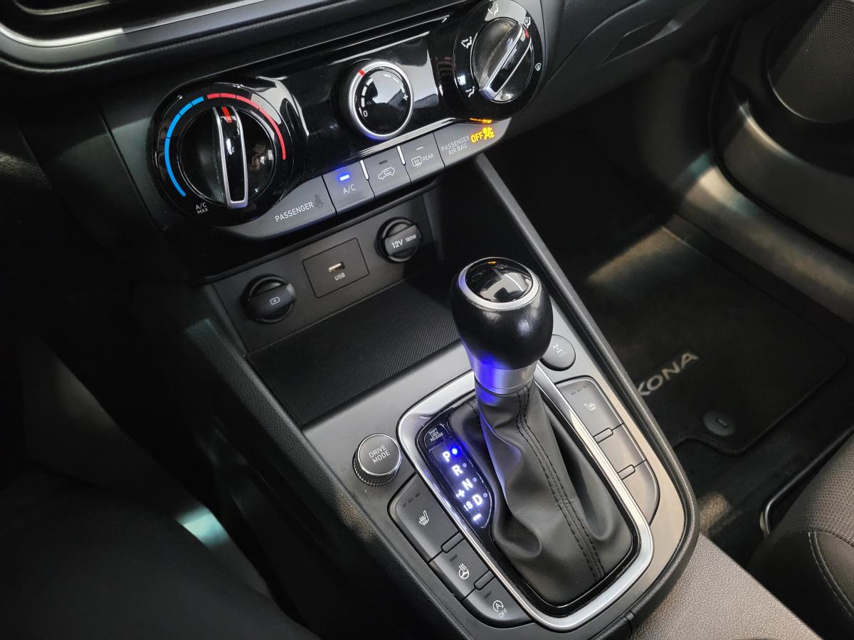 2023 Hyundai Kona - Image 15