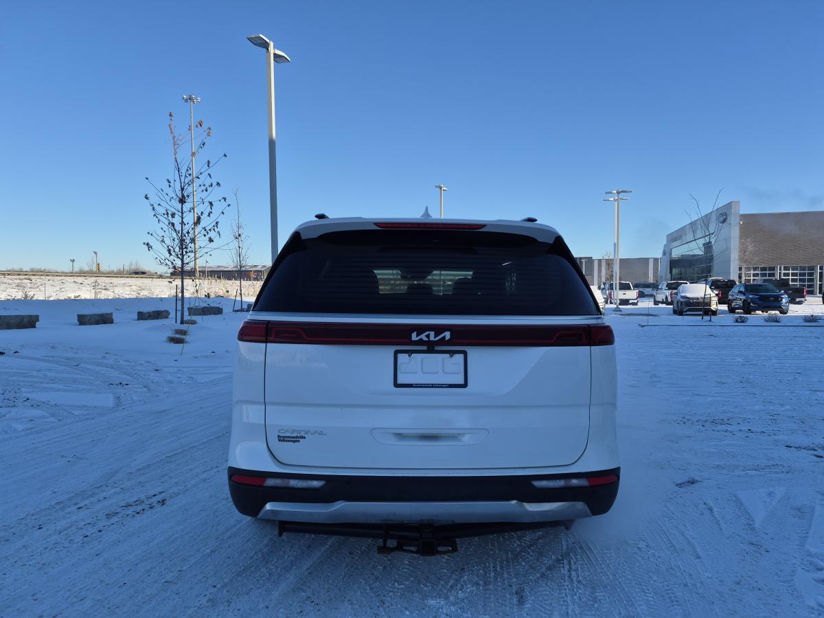 2023 Kia Carnival - Image 6