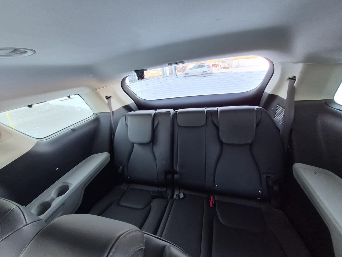 2023 Kia Carnival - Image 11