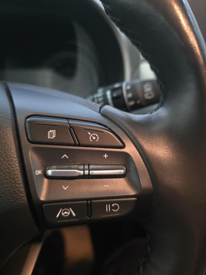 2023 Hyundai Kona - Image 12