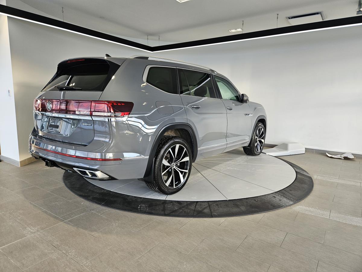 2025 Volkswagen Atlas - Image 5