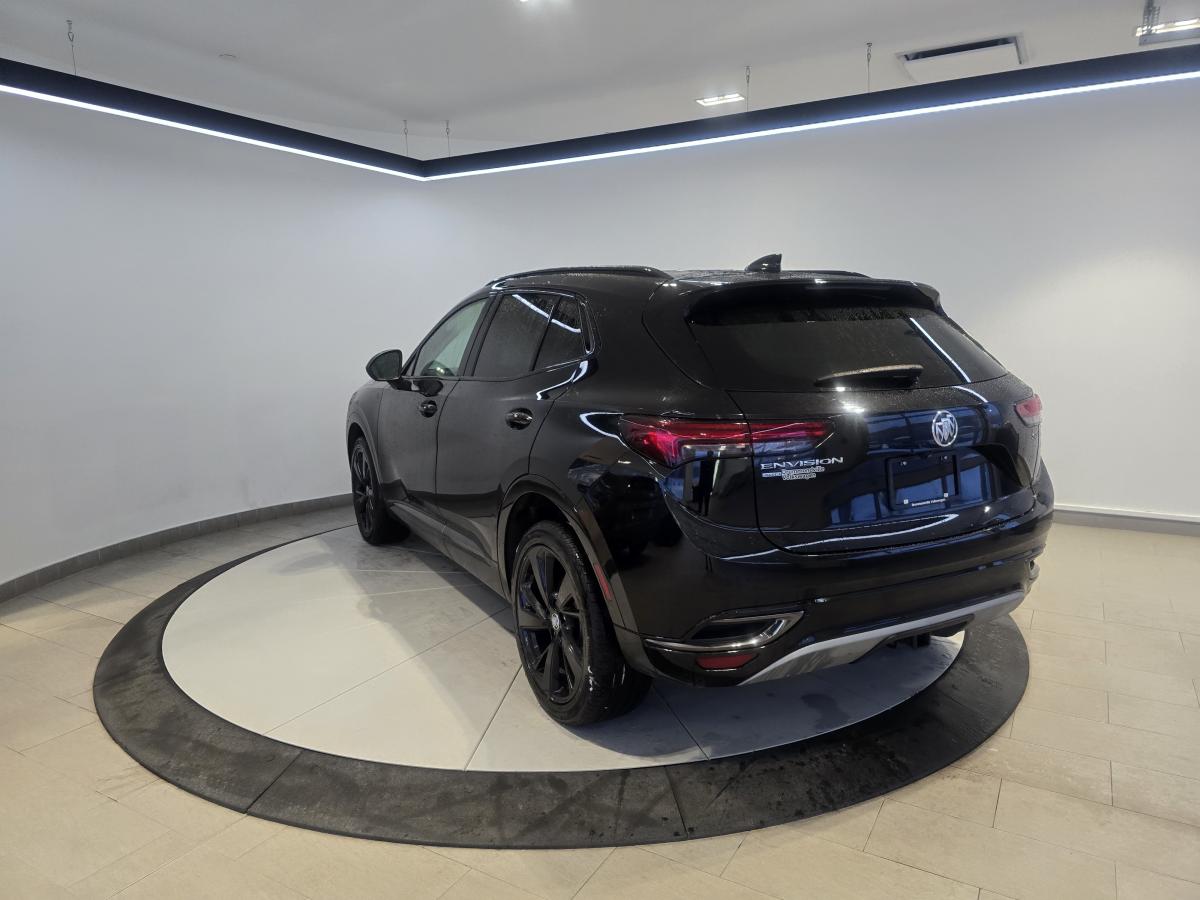 2022 Buick Envision - Image 7