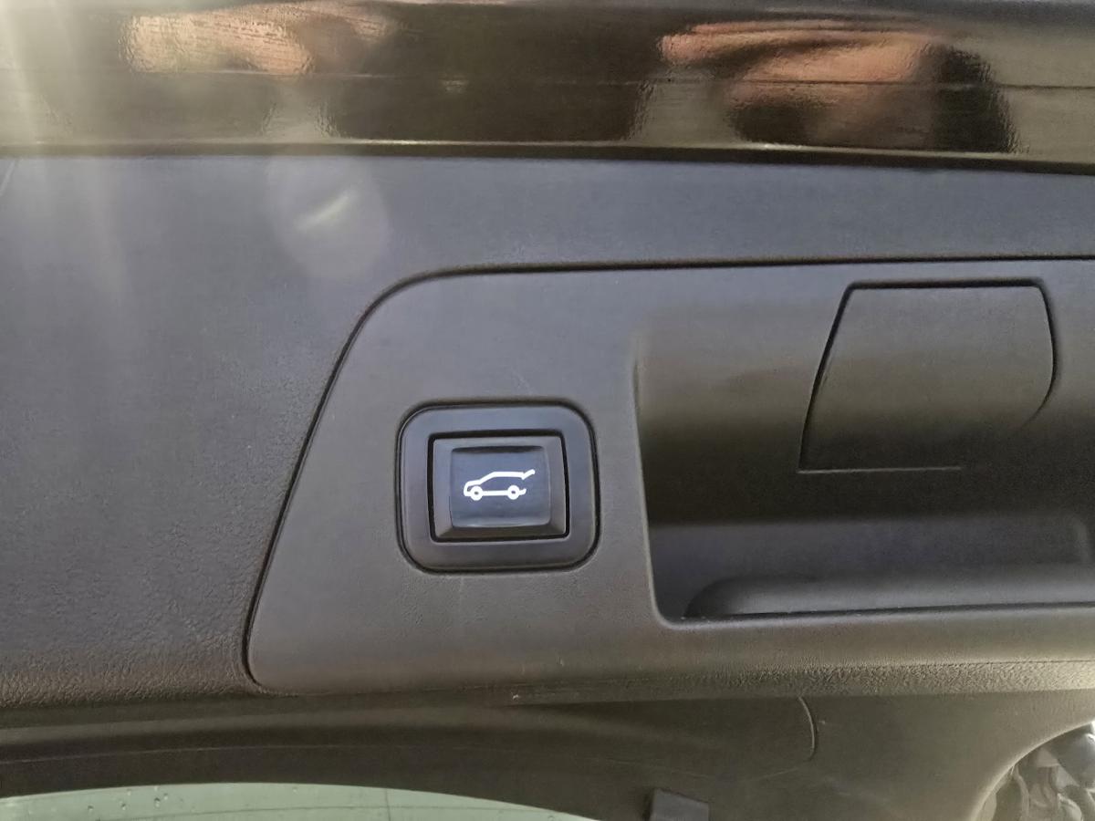 2022 Buick Envision - Image 9