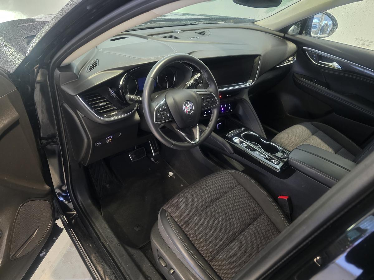 2022 Buick Envision - Image 16