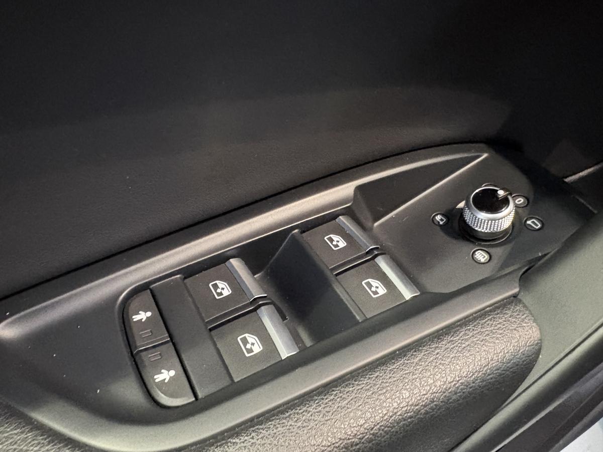 2021 Audi Q5 - Image 12