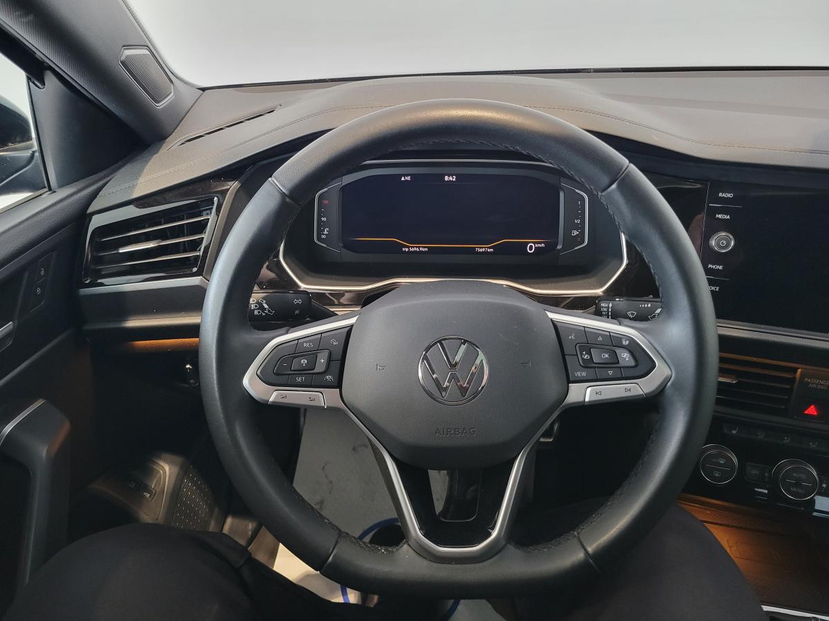 2024 Volkswagen Jetta - Image 12