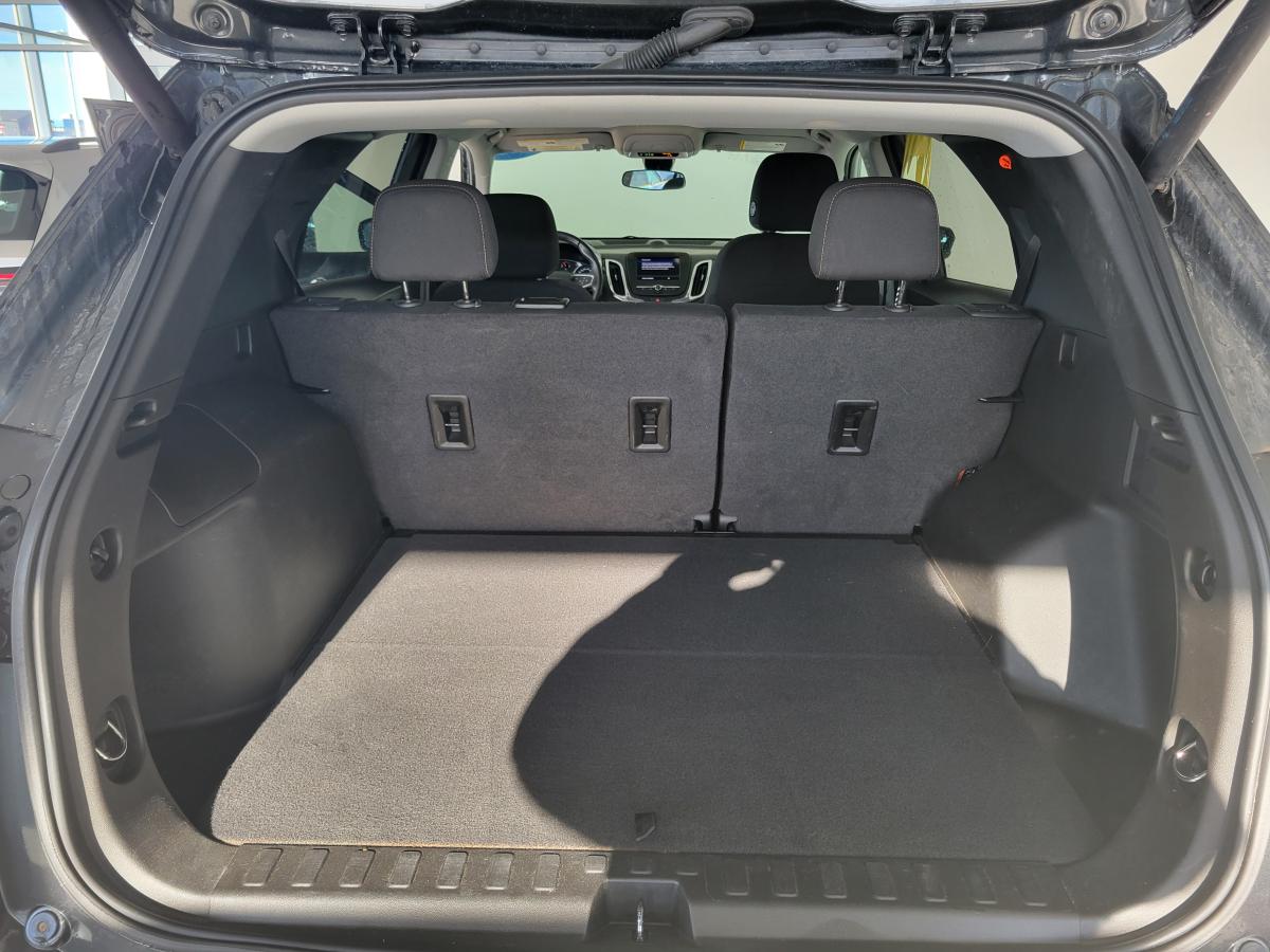 2021 Chevrolet Equinox - Image 18