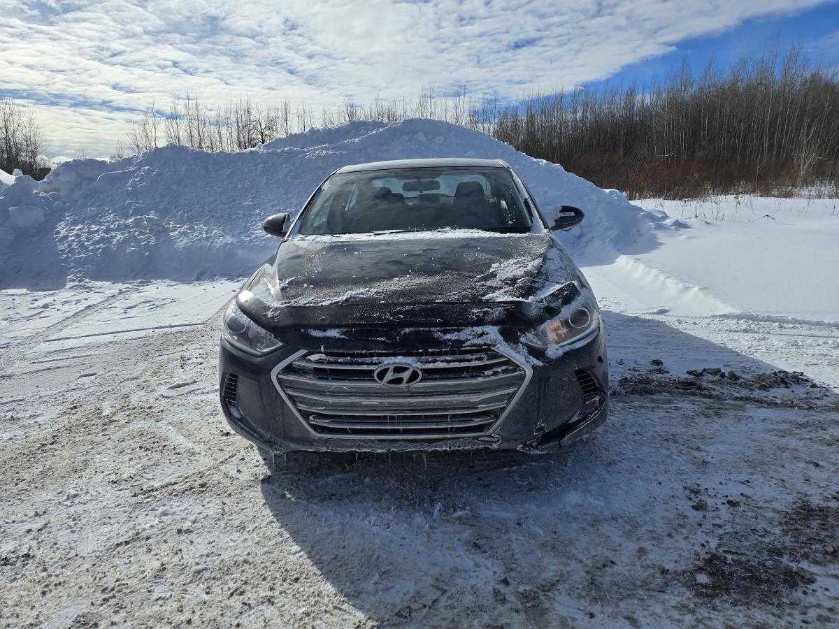 2018 Hyundai Elantra - Image 4