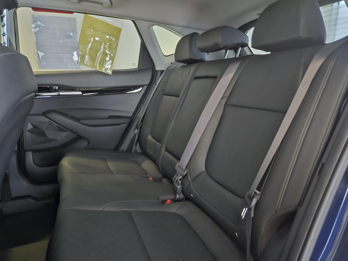 2021 Kia Seltos - Image 11