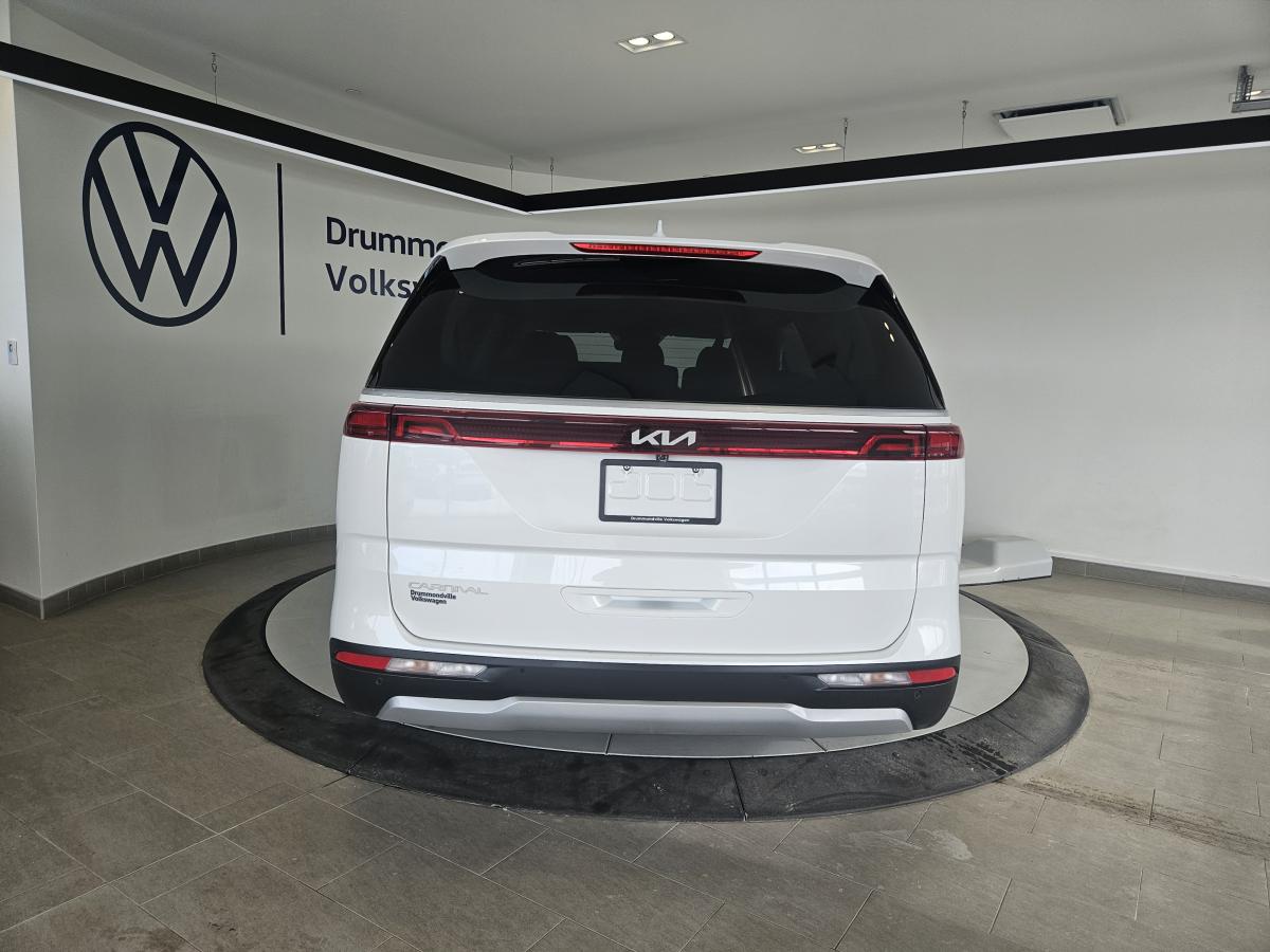 2024 Kia Carnival - Image 4