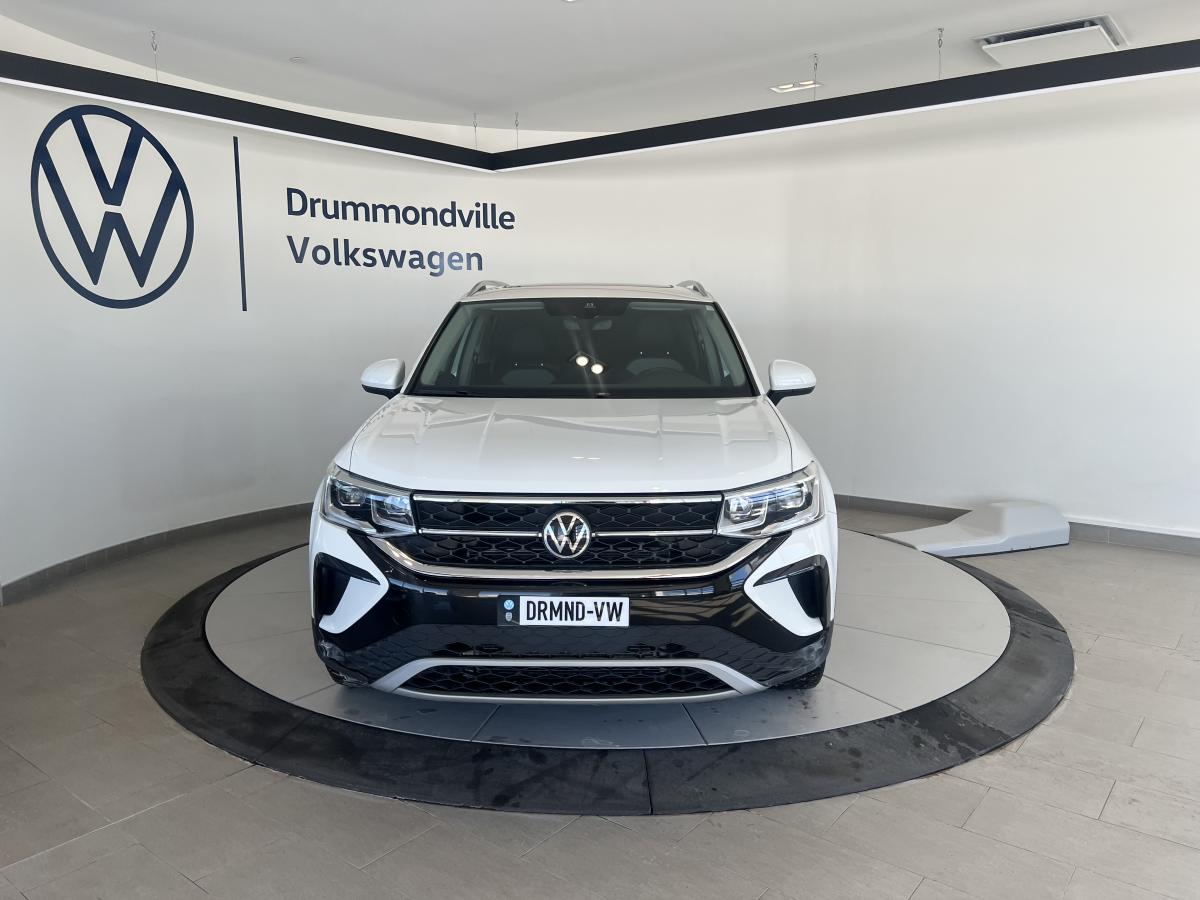 2022 Volkswagen Taos - Image 2