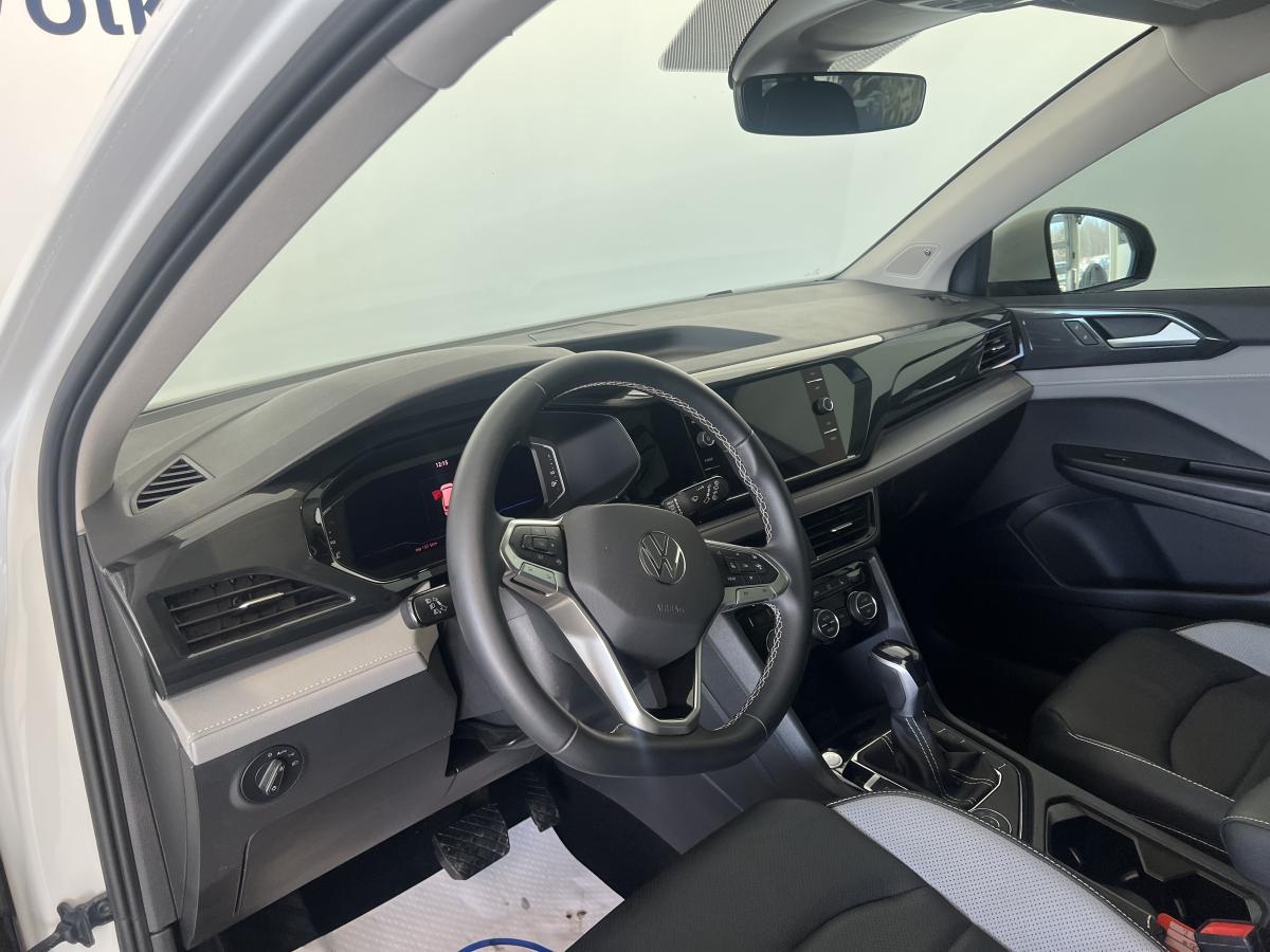 2022 Volkswagen Taos - Image 12