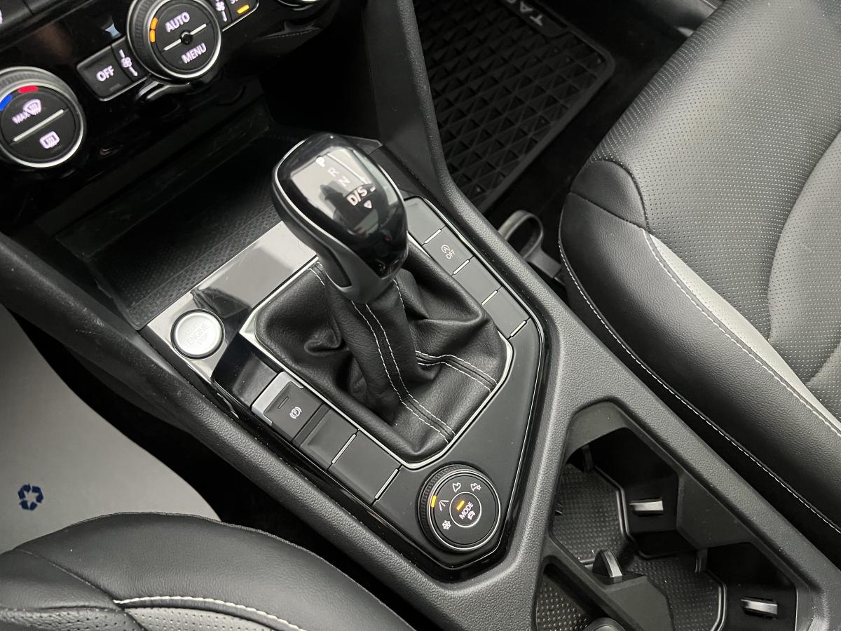 2022 Volkswagen Taos - Image 15