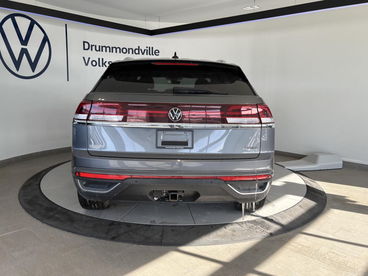 2024 Volkswagen Atlas Cross Sport - Image 5