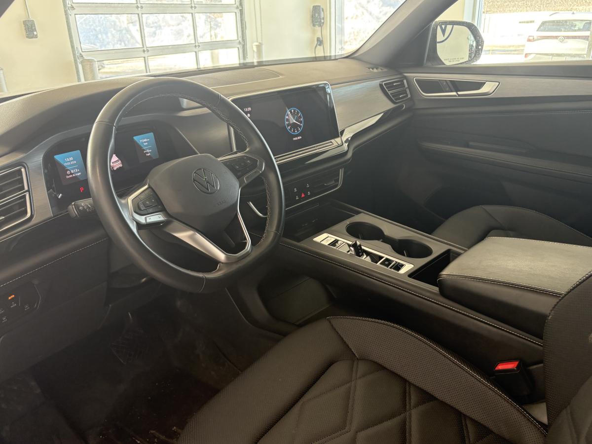 2024 Volkswagen Atlas Cross Sport - Image 8