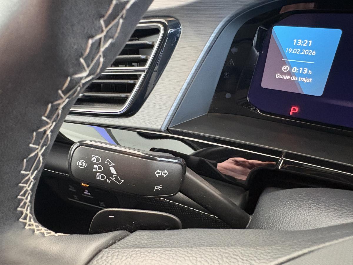 2024 Volkswagen Atlas Cross Sport - Image 18