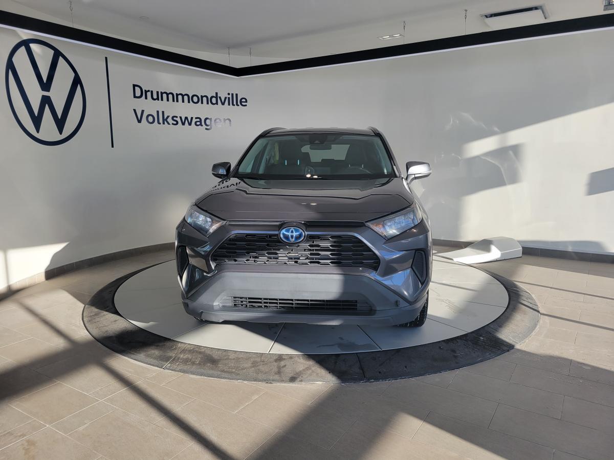 2021 Toyota RAV4 - Image 8