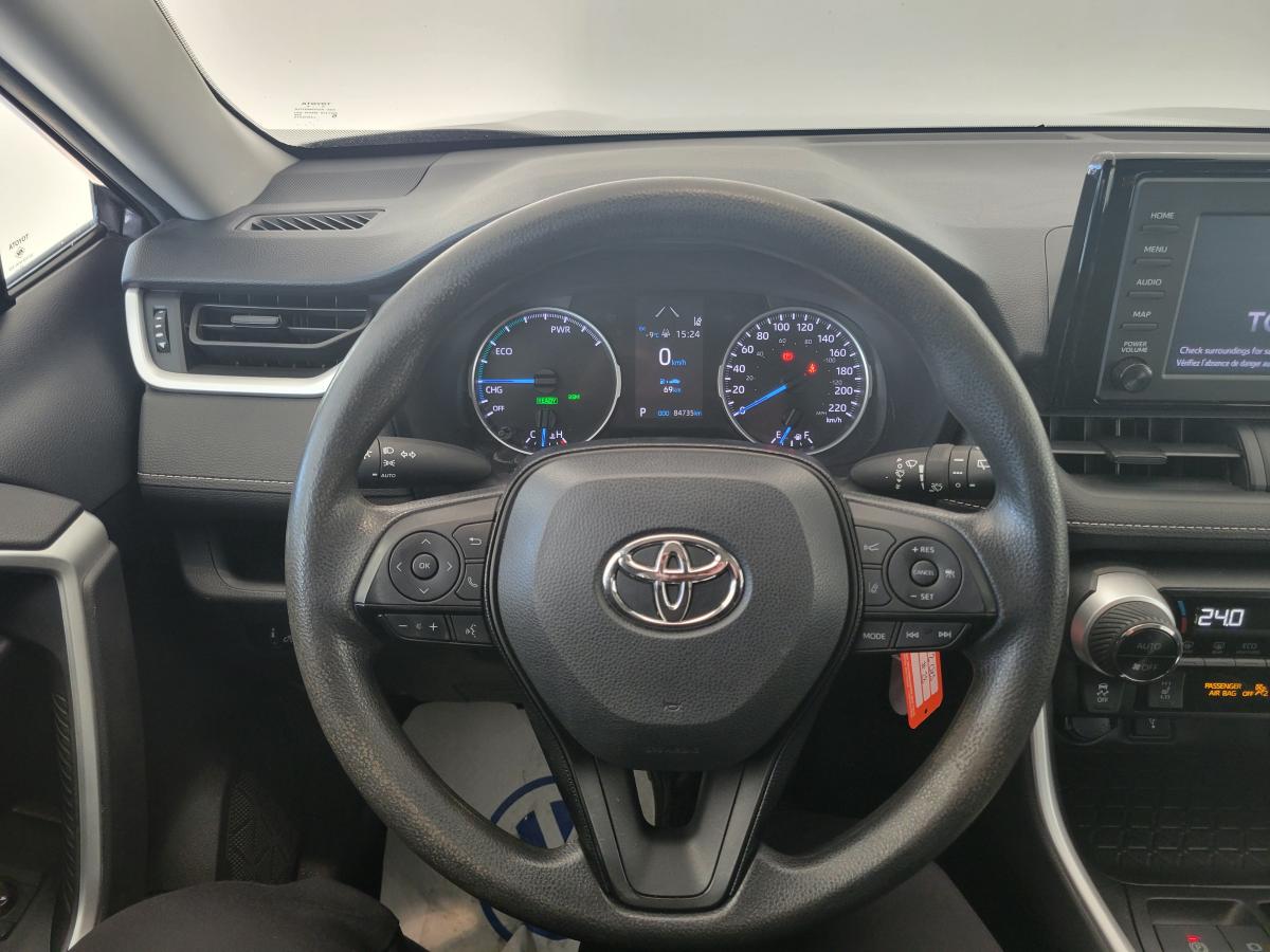 2021 Toyota RAV4 - Image 12