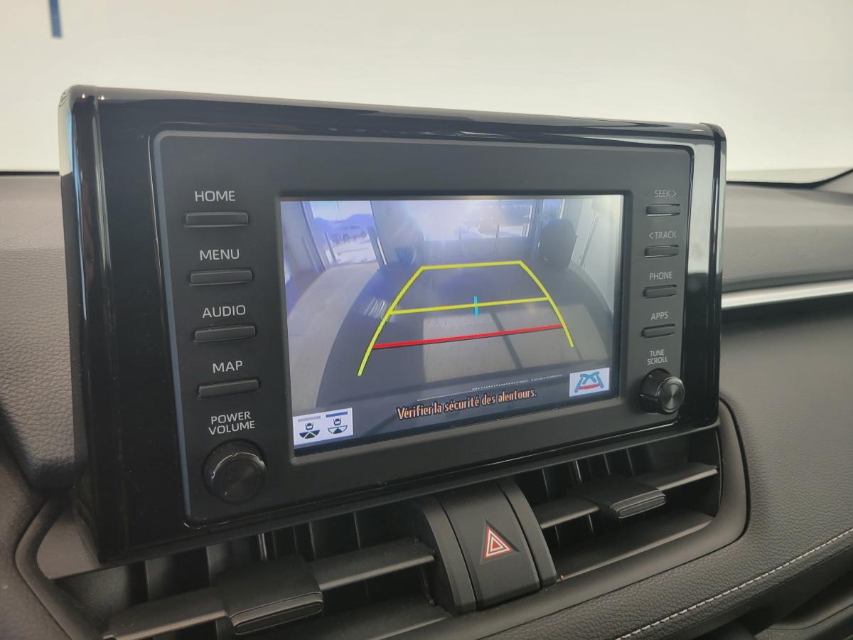 2021 Toyota RAV4 - Image 16