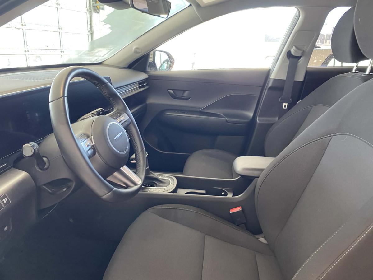 2024 Hyundai Kona - Image 9
