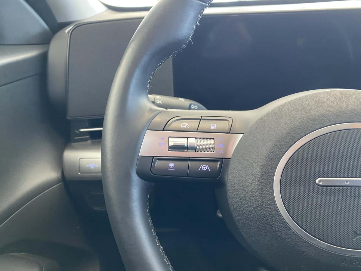 2024 Hyundai Kona - Image 12