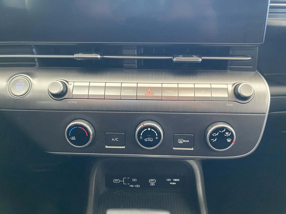 2024 Hyundai Kona - Image 15