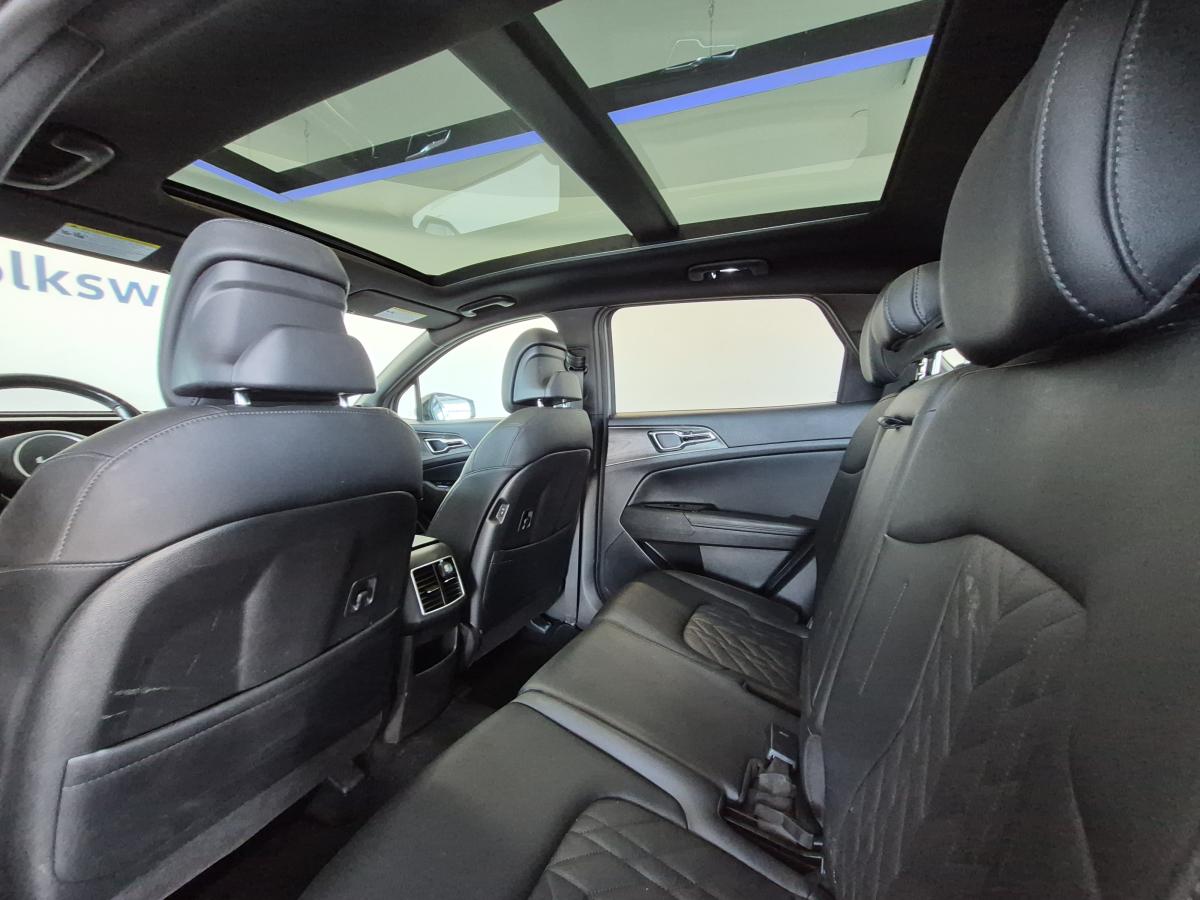 2023 Kia Sportage - Image 11