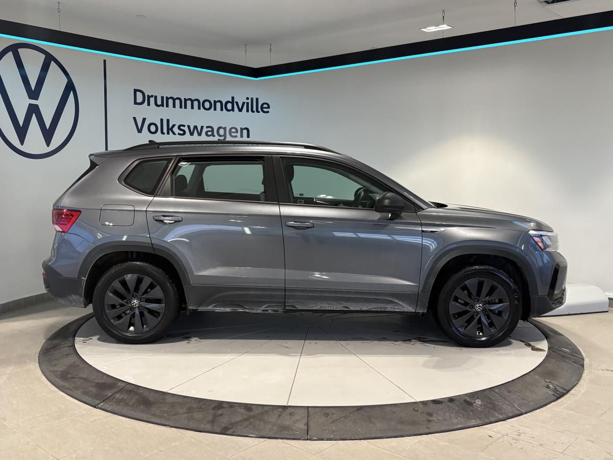 2022 Volkswagen Taos - Image 4