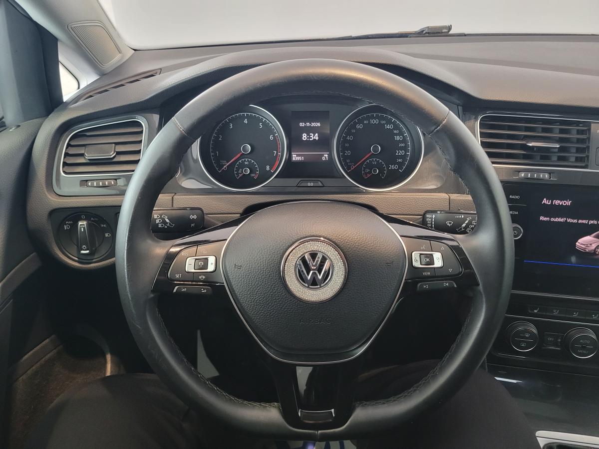 2021 Volkswagen Golf - Image 12
