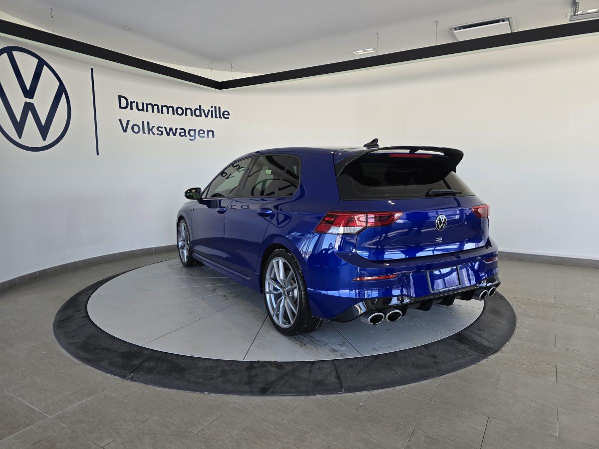2024 Volkswagen Golf R - Image 8