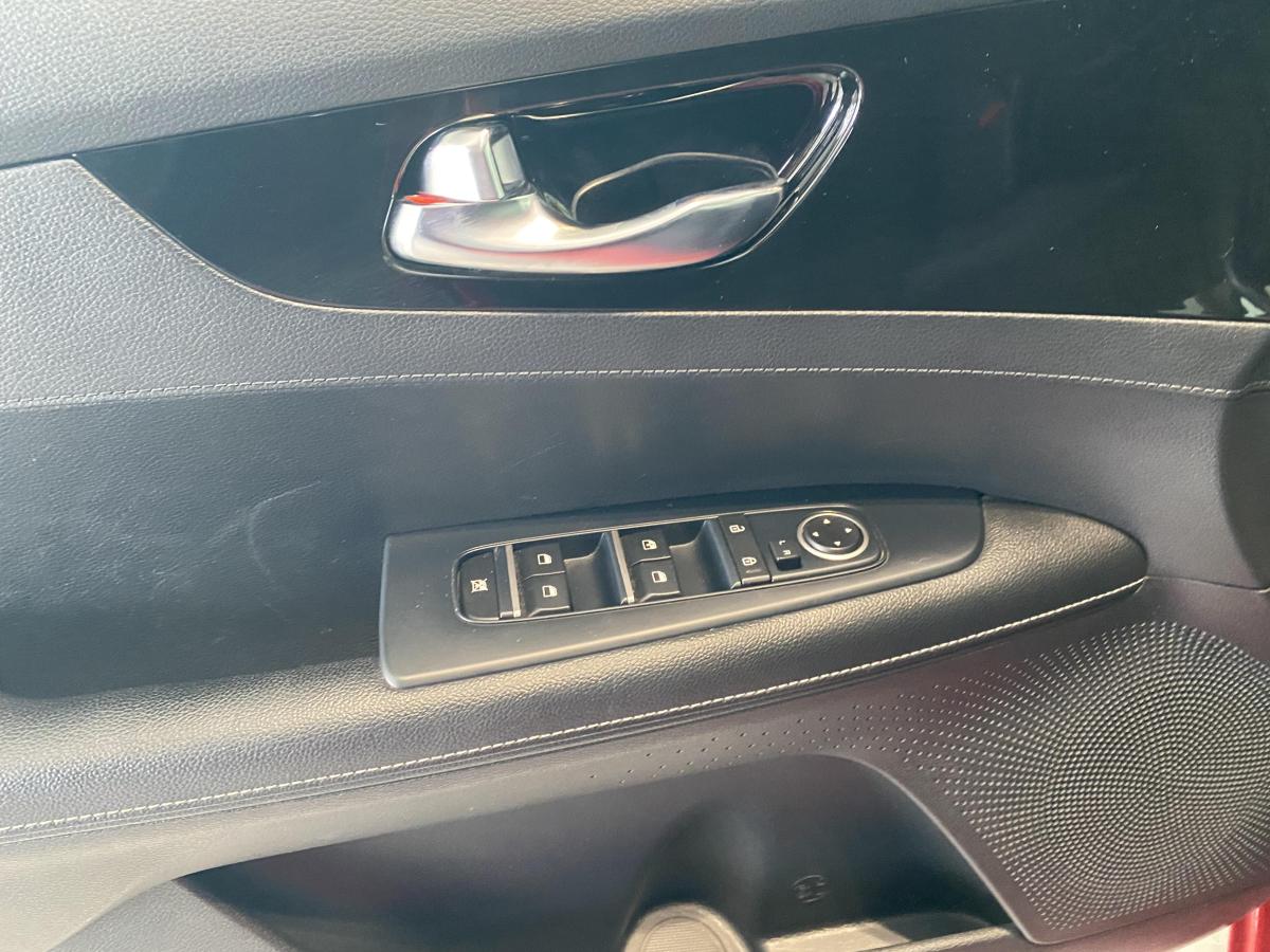 2020 Kia Forte - Image 5