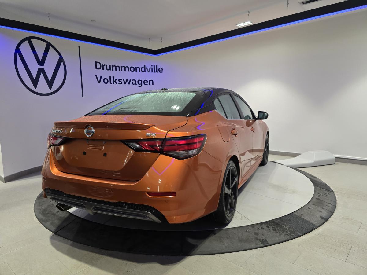 2022 Nissan Sentra - Image 8