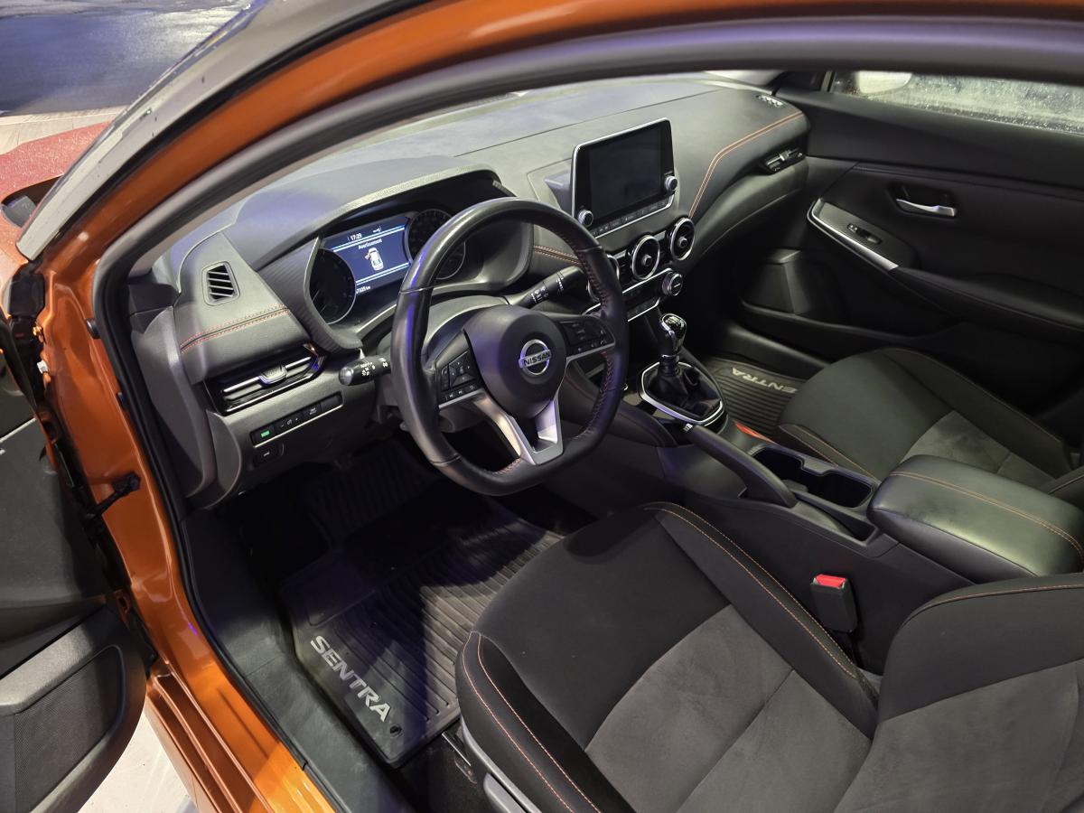 2022 Nissan Sentra - Image 17