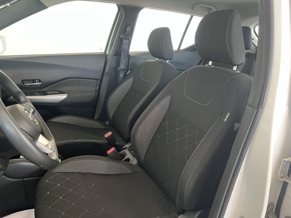 2019 Nissan Kicks - Image 14