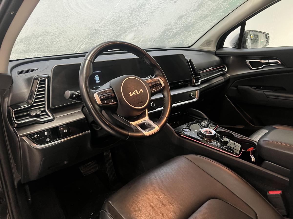 2023 Kia Sportage - Image 13