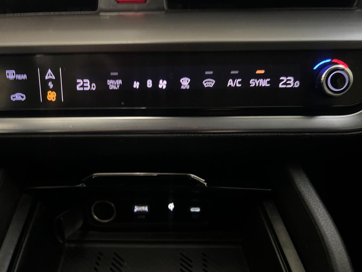 2023 Kia Sportage - Image 18