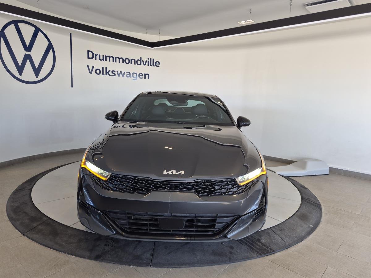 2023 Kia K5 - Image 2