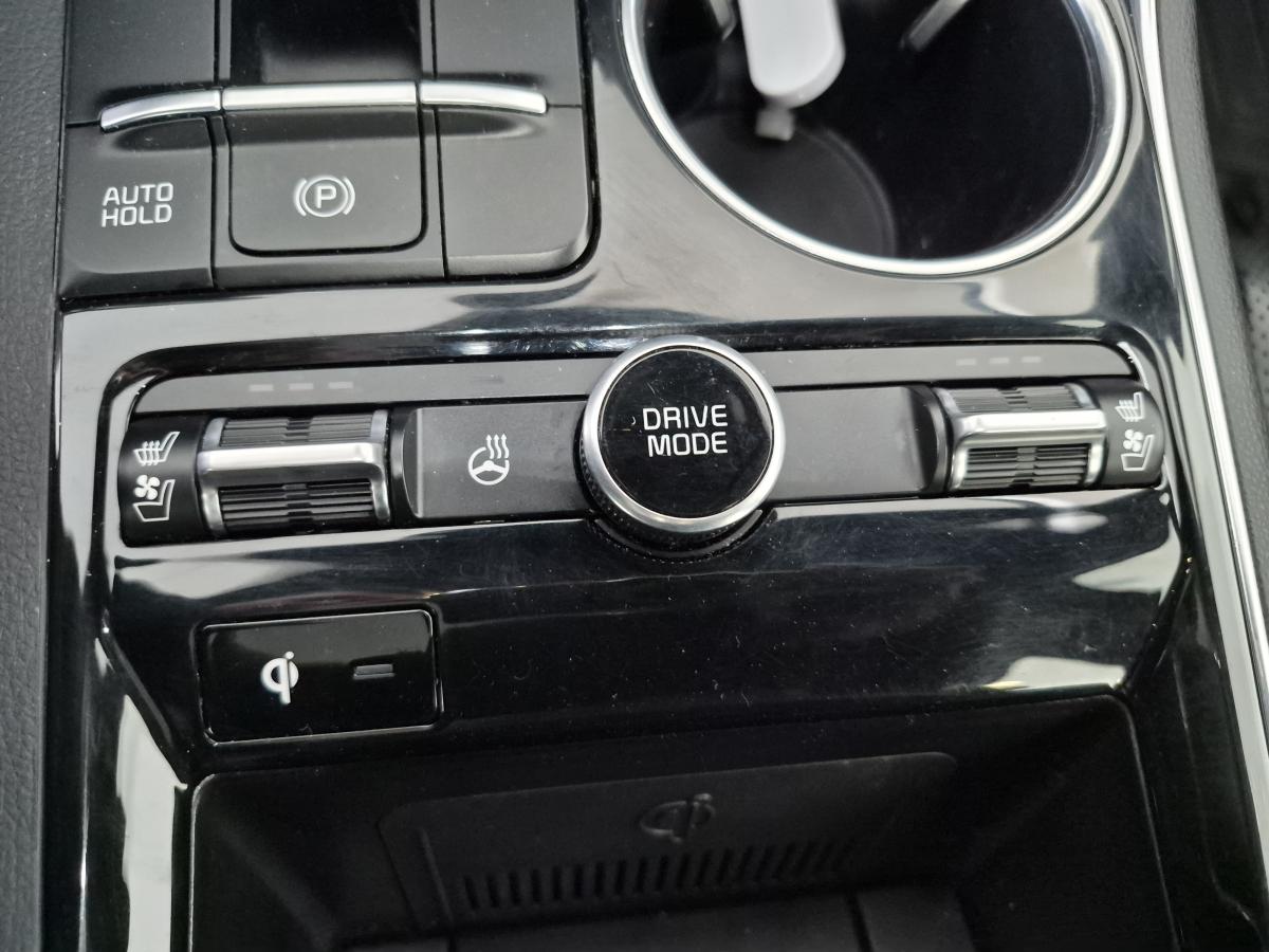 2023 Kia K5 - Image 18