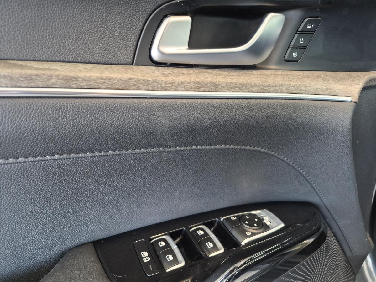 2023 Kia K5 - Image 20